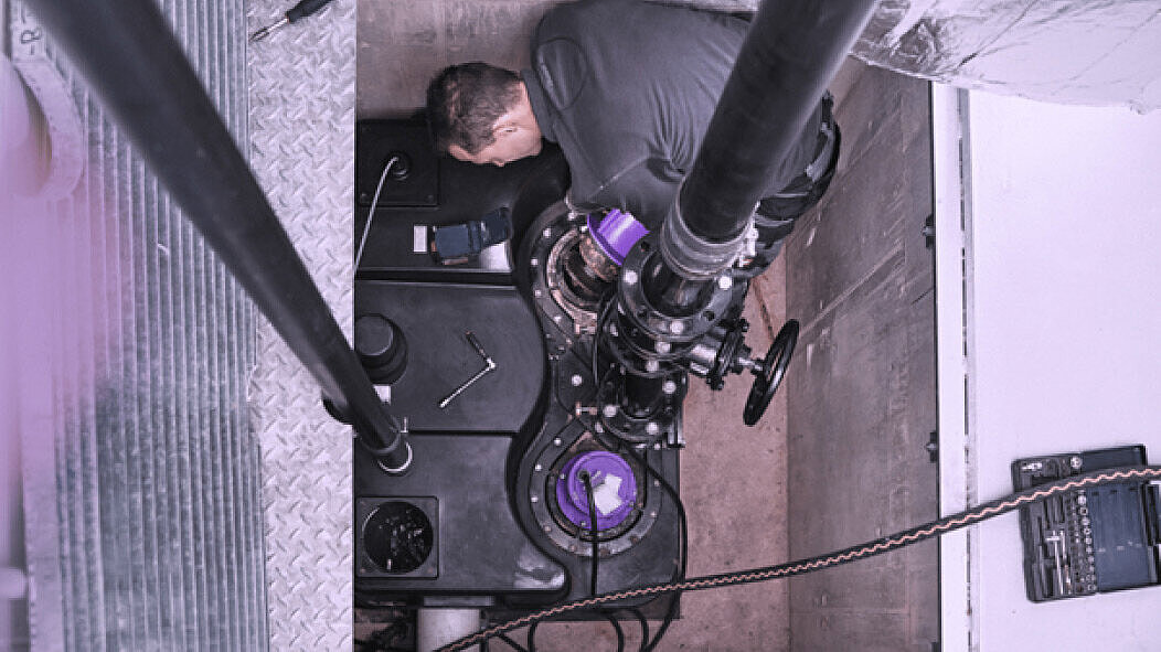 Maintenance of a pump